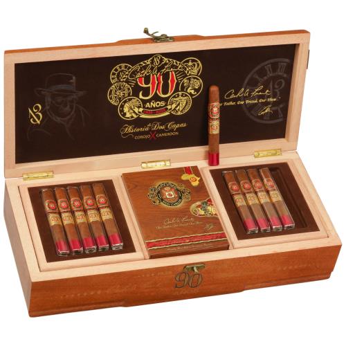 Arturo Fuente Don Carlos 90 Anos